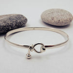 Blyth Simple Front Open Bangle