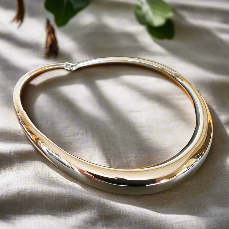 Belvoir Smooth Chunky Collar Necklace